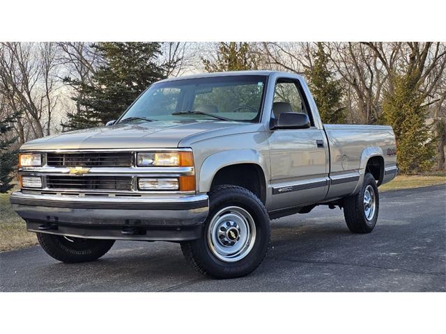 1999 Chevrolet C/K 2500 (CC-1817954) for sale in Watertown, Wisconsin