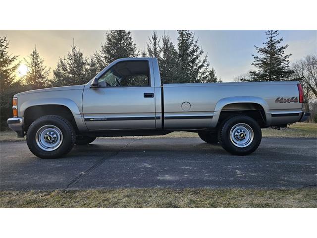 1999 Chevrolet C/K 2500 (CC-1817954) for sale in Watertown, Wisconsin