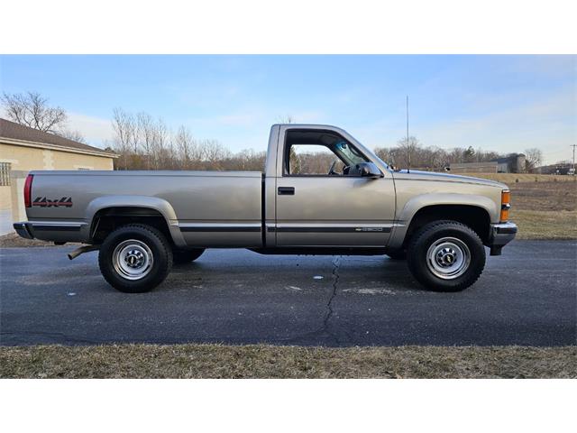 1999 Chevrolet C/K 2500 (CC-1817954) for sale in Watertown, Wisconsin