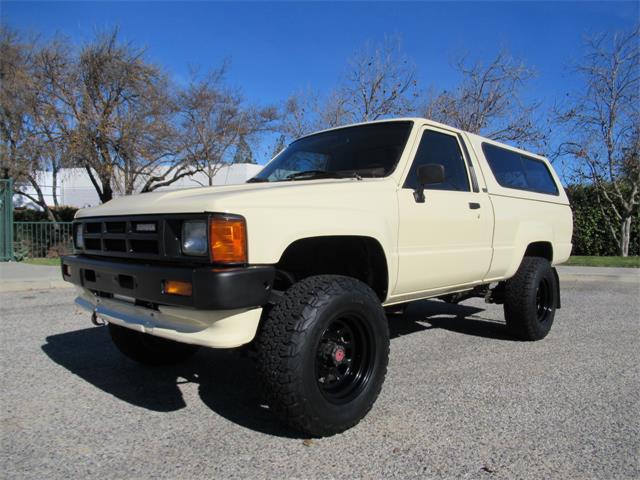 1986 Toyota SR5 (CC-1810829) for sale in Simi Valley, California