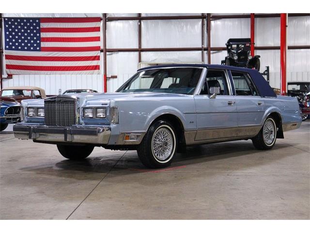 1986 Lincoln Town Car (CC-1819478) for sale in Kentwood, Michigan
