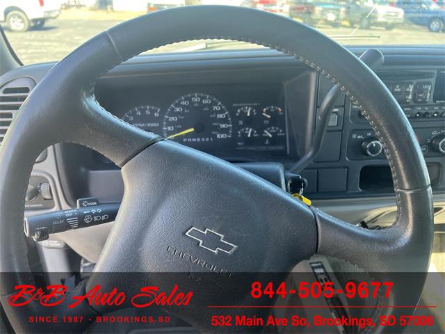 1999 Chevrolet C/K 3500 (CC-1819939) for sale in Brookings, South Dakota
