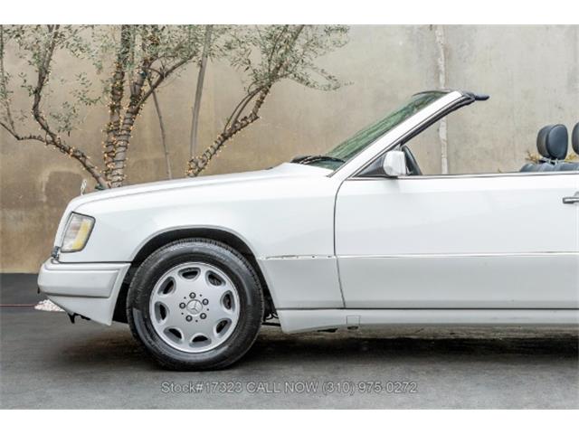 1994 Mercedes-Benz E320 (CC-1821829) for sale in Beverly Hills, California