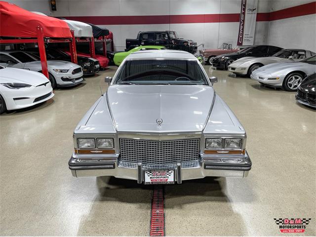 1983 Cadillac Fleetwood Brougham (CC-1822450) for sale in Glen Ellyn, Illinois