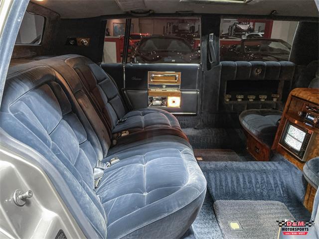 1983 Cadillac Fleetwood Brougham (CC-1822450) for sale in Glen Ellyn, Illinois