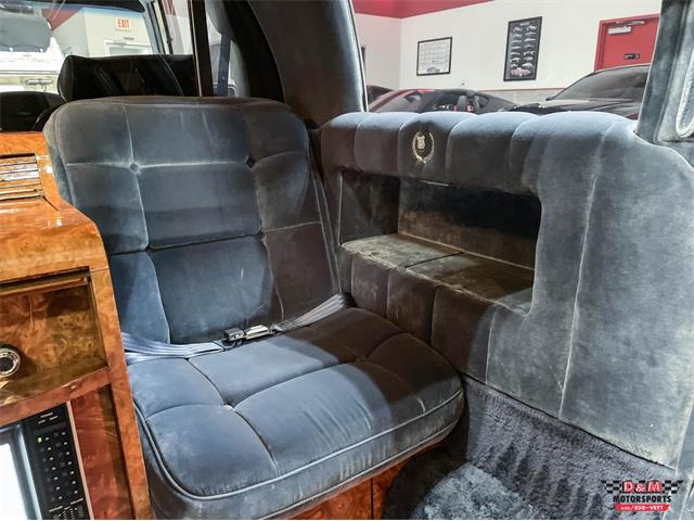 1983 Cadillac Fleetwood Brougham (CC-1822450) for sale in Glen Ellyn, Illinois