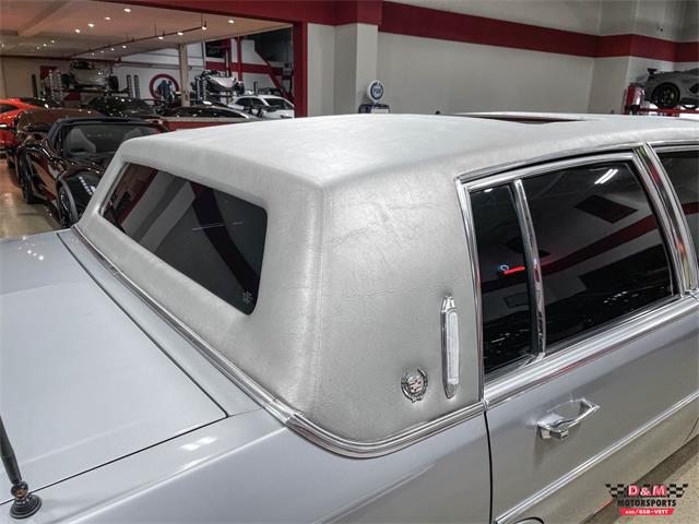 1983 Cadillac Fleetwood Brougham (CC-1822450) for sale in Glen Ellyn, Illinois
