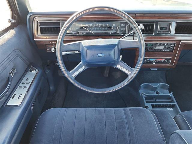 1987 Ford Crown Victoria (CC-1823071) for sale in Ross, Ohio