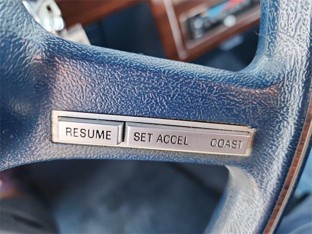 1987 Ford Crown Victoria (CC-1823071) for sale in Ross, Ohio