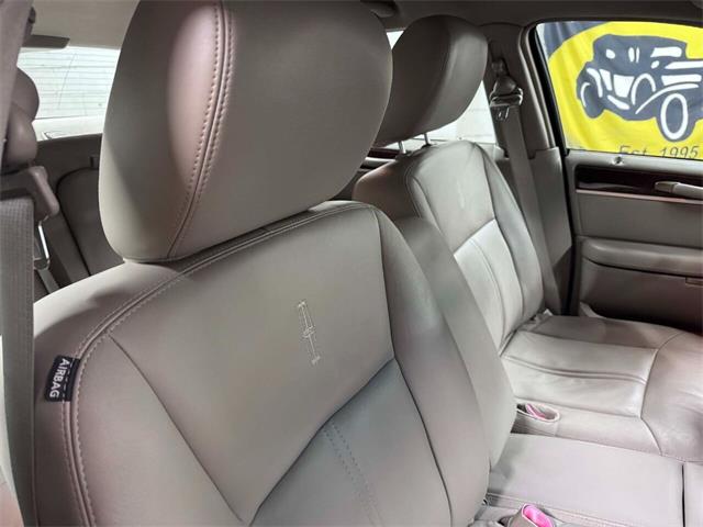 2011 Lincoln Town Car (CC-1824450) for sale in Edison, New Jersey