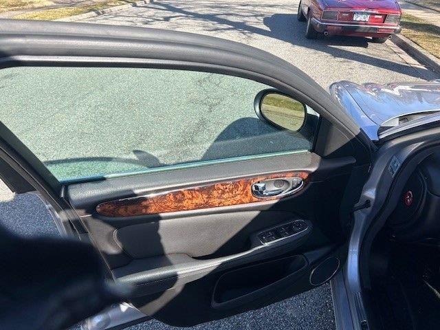 2004 Jaguar XJ8 (CC-1824938) for sale in Carlisle, Pennsylvania