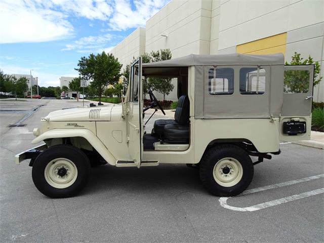 1961 Toyota Land Cruiser (CC-1825997) for sale in O'Fallon, Illinois