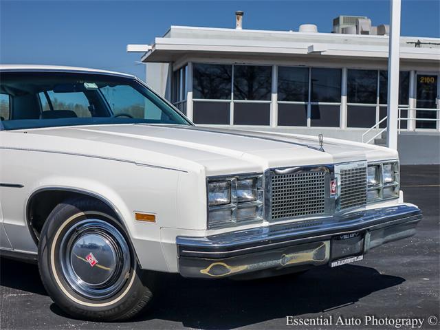 1977 Oldsmobile 98 Regency (CC-1826676) for sale in Downers Grove, Illinois