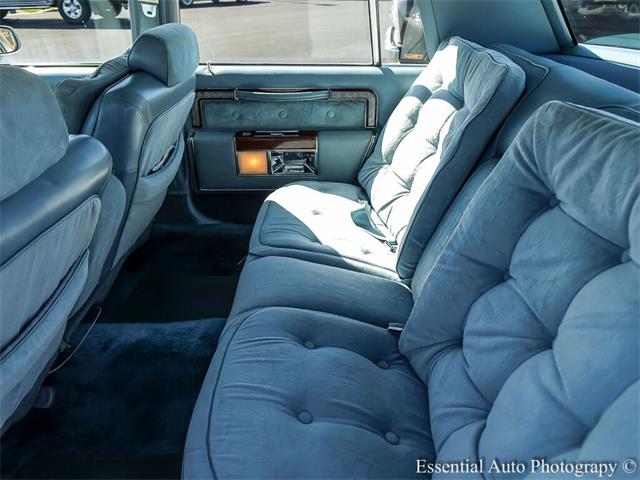 1977 Oldsmobile 98 Regency (CC-1826676) for sale in Downers Grove, Illinois