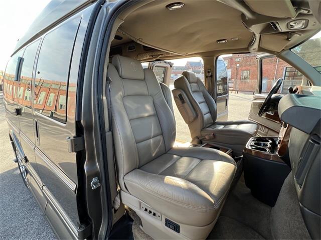 2011 Chevrolet Express (CC-1820079) for sale in Saint Charles, Missouri
