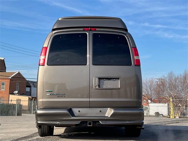 2011 Chevrolet Express (CC-1820079) for sale in Saint Charles, Missouri