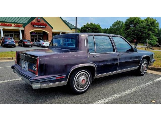 1985 Cadillac Fleetwood (CC-1820797) for sale in Cadillac, Michigan