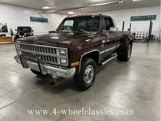 1983 Chevrolet K-30 (CC-1828505) for sale in Holland , Michigan