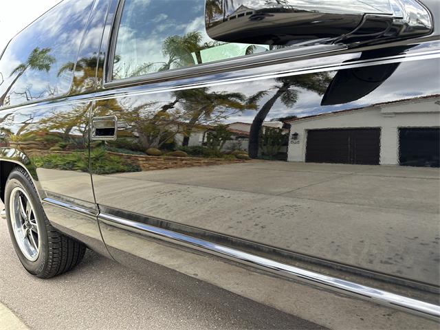 1999 Chevrolet Tahoe (CC-1828981) for sale in Encinitas, California