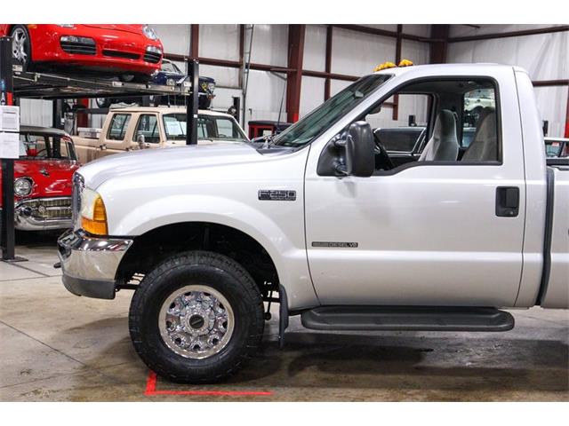 2001 Ford F250 (CC-1829006) for sale in Kentwood, Michigan