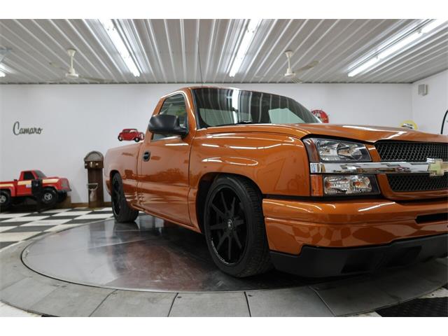 2004 Chevrolet Silverado (CC-1831684) for sale in Clarence, Iowa