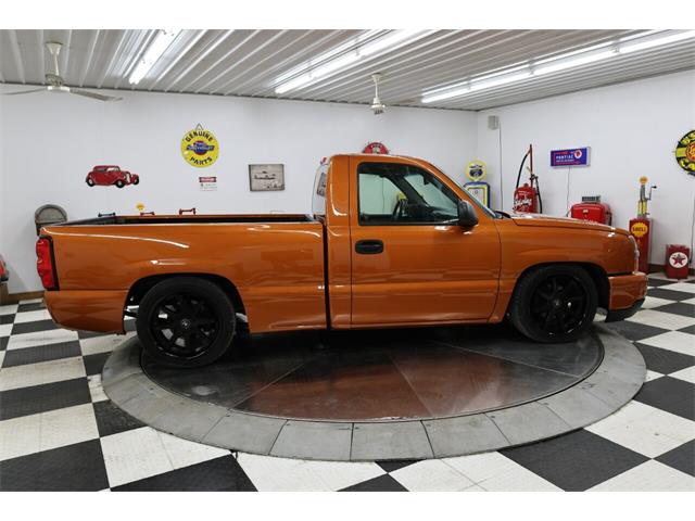 2004 Chevrolet Silverado (CC-1831684) for sale in Clarence, Iowa