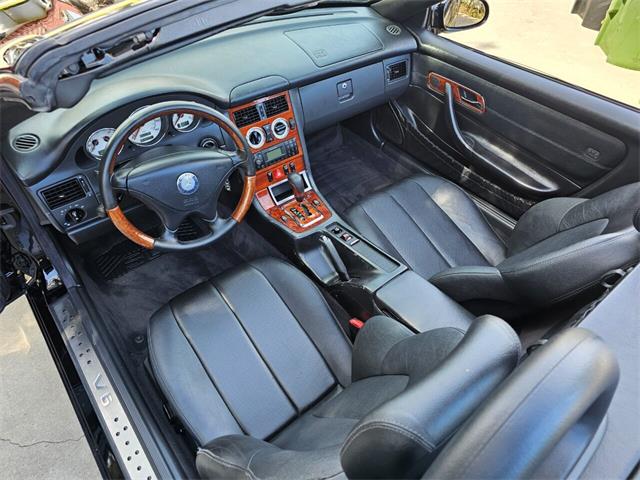 2004 Mercedes-Benz SLK-Class (CC-1832933) for sale in Woodland Hills, California