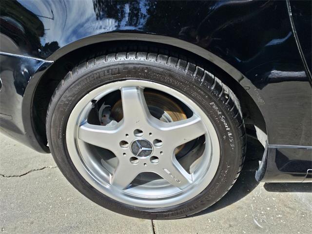 2004 Mercedes-Benz SLK-Class (CC-1832933) for sale in Woodland Hills, California