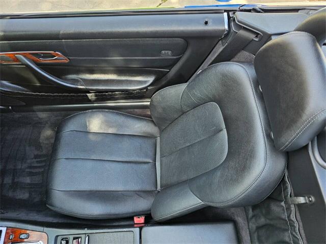 2004 Mercedes-Benz SLK-Class (CC-1832933) for sale in Woodland Hills, California