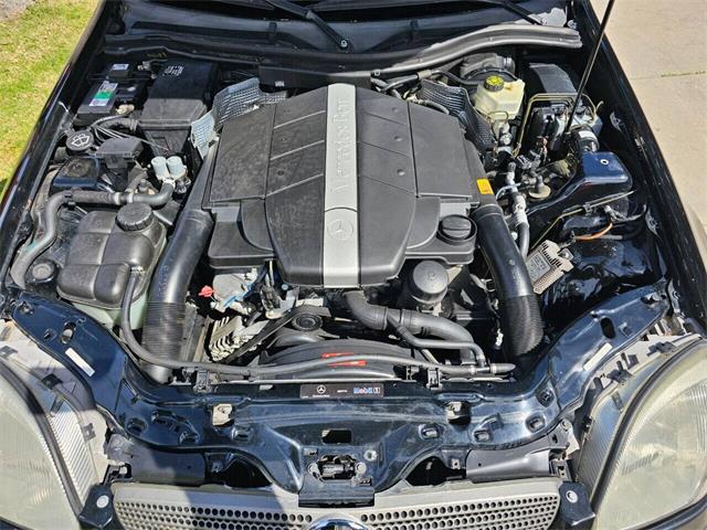 2004 Mercedes-Benz SLK-Class (CC-1832933) for sale in Woodland Hills, California