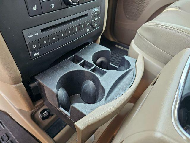 2012 Volkswagen Routan (CC-1833509) for sale in Hope Mills, North Carolina