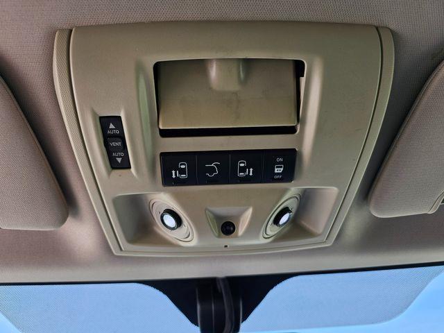 2012 Volkswagen Routan (CC-1833509) for sale in Hope Mills, North Carolina