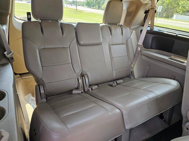 2012 Volkswagen Routan (CC-1833509) for sale in Hope Mills, North Carolina