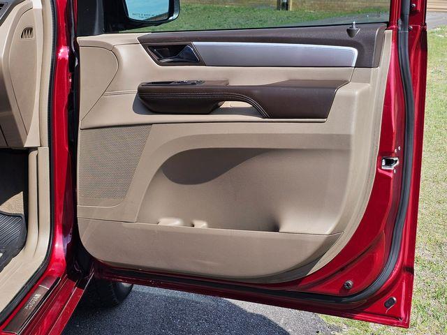 2012 Volkswagen Routan (CC-1833509) for sale in Hope Mills, North Carolina