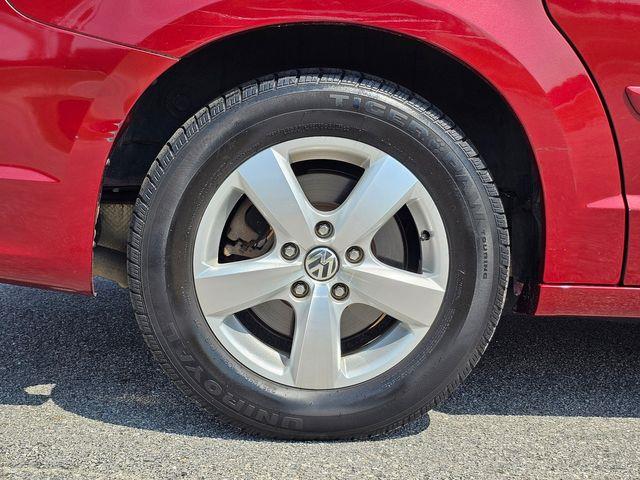 2012 Volkswagen Routan (CC-1833509) for sale in Hope Mills, North Carolina