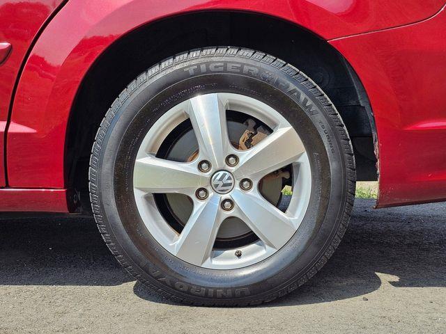 2012 Volkswagen Routan (CC-1833509) for sale in Hope Mills, North Carolina