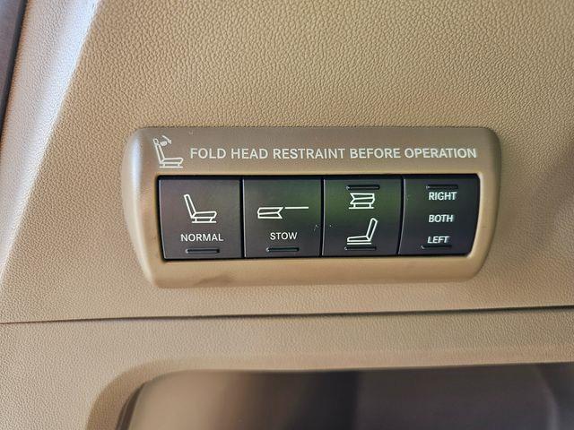 2012 Volkswagen Routan (CC-1833509) for sale in Hope Mills, North Carolina