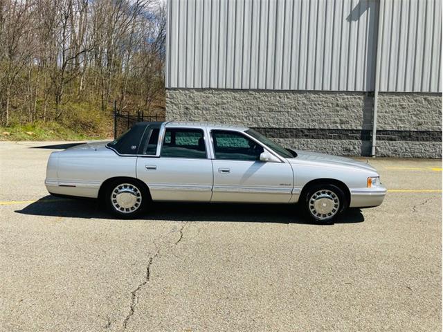 1999 Cadillac DeVille (CC-1833537) for sale in Carlisle, Pennsylvania