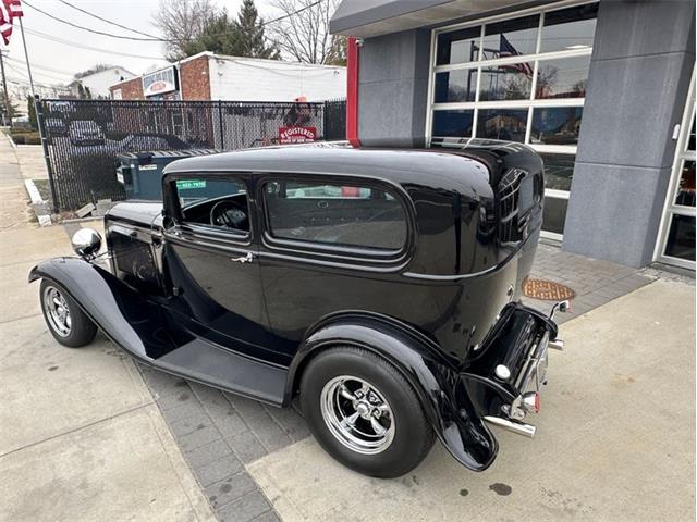 1932 Ford Sedan (CC-1830356) for sale in West Babylon, New York