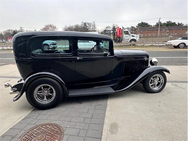 1932 Ford Sedan (CC-1830356) for sale in West Babylon, New York