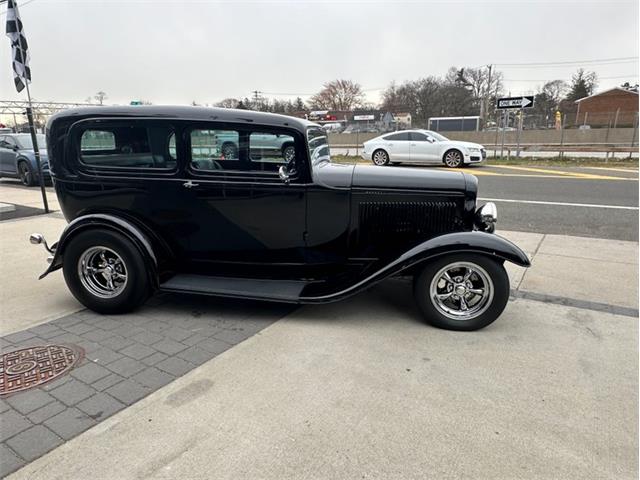 1932 Ford Sedan (CC-1830356) for sale in West Babylon, New York