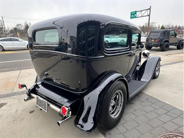 1932 Ford Sedan (CC-1830356) for sale in West Babylon, New York