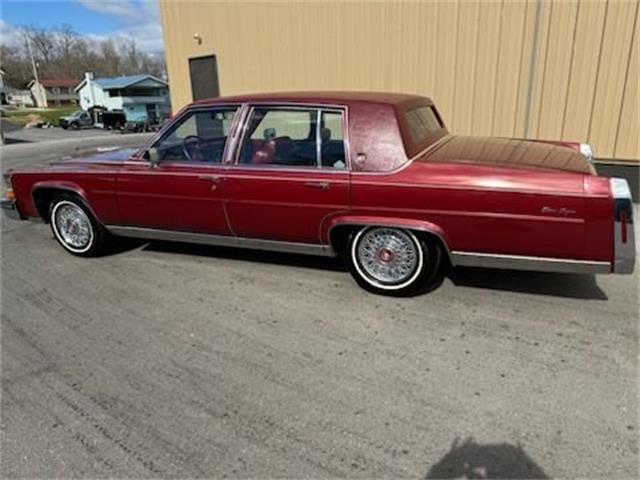 1986 Cadillac Fleetwood Brougham (CC-1830404) for sale in Carlisle, Pennsylvania