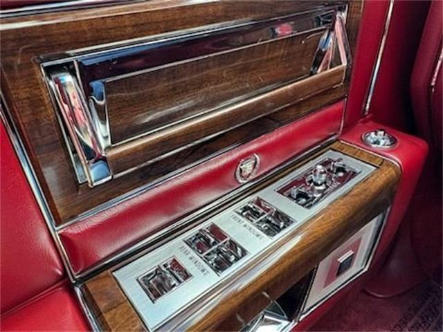 1986 Cadillac Fleetwood Brougham (CC-1830404) for sale in Carlisle, Pennsylvania