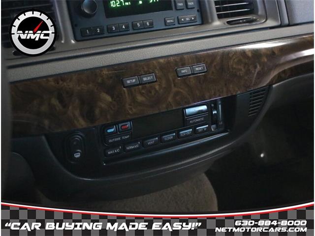 2010 Mercury Grand Marquis (CC-1835096) for sale in Addison, Illinois