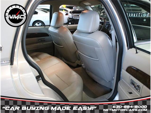 2010 Mercury Grand Marquis (CC-1835096) for sale in Addison, Illinois