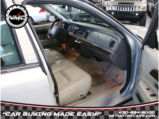 2010 Mercury Grand Marquis (CC-1835096) for sale in Addison, Illinois