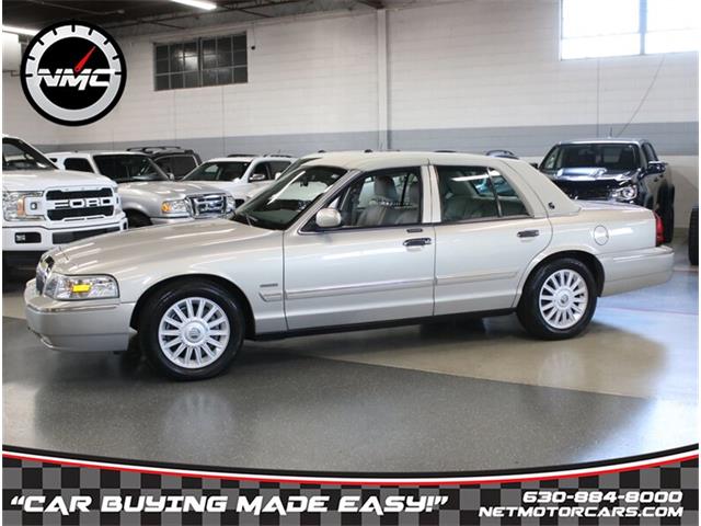 2010 Mercury Grand Marquis (CC-1835096) for sale in Addison, Illinois