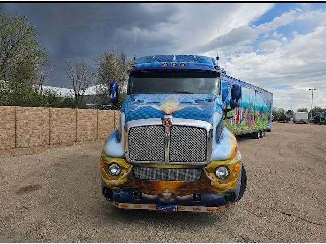 2000 Kenworth T2000 (CC-1835275) for sale in , 