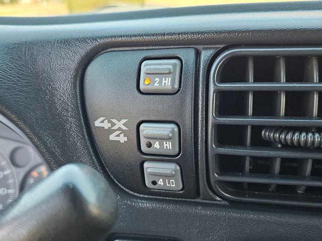 2002 GMC Sonoma (CC-1835389) for sale in Hope Mills, North Carolina